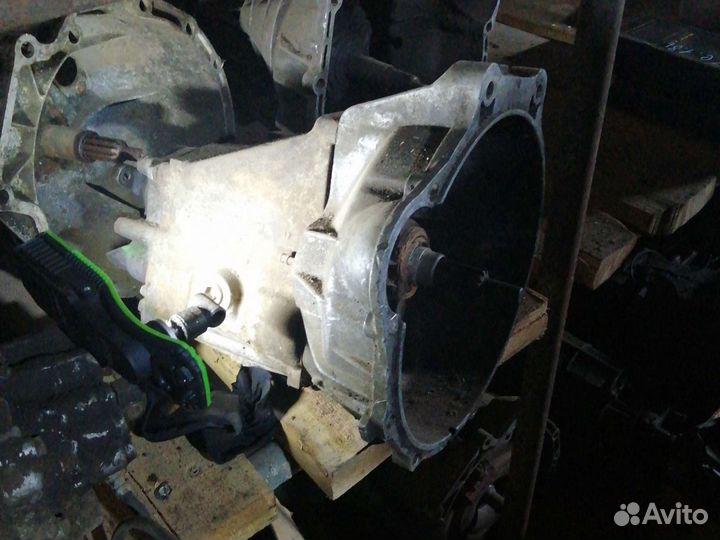 МКПП Mercedes Benz 115