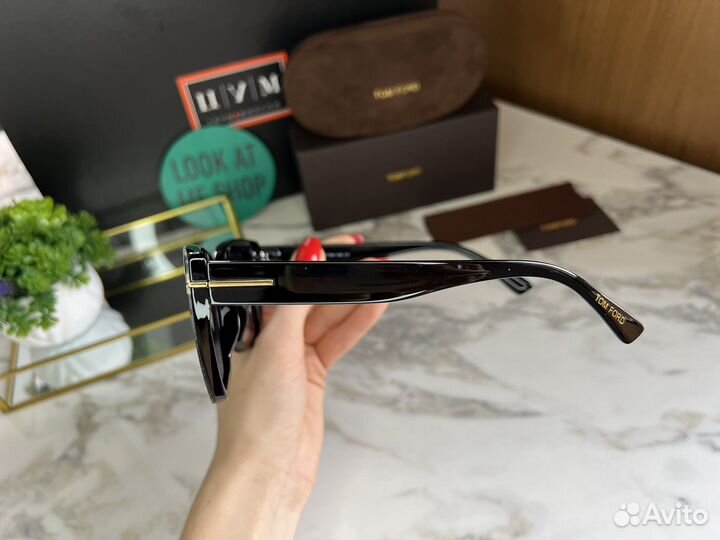 Очки Tom Ford женские солнцезащитные