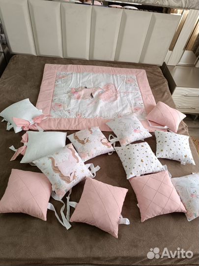 Бортики в детскую кроватку