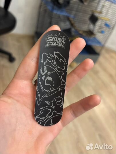 CMH наклейка эксклюзив мерч