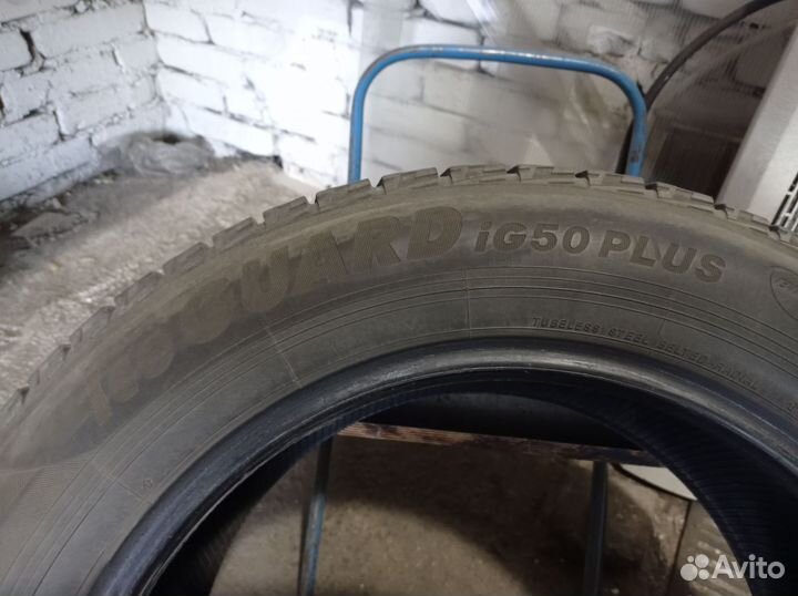 Yokohama Ice Guard IG50+ 225/60 R17 99Q