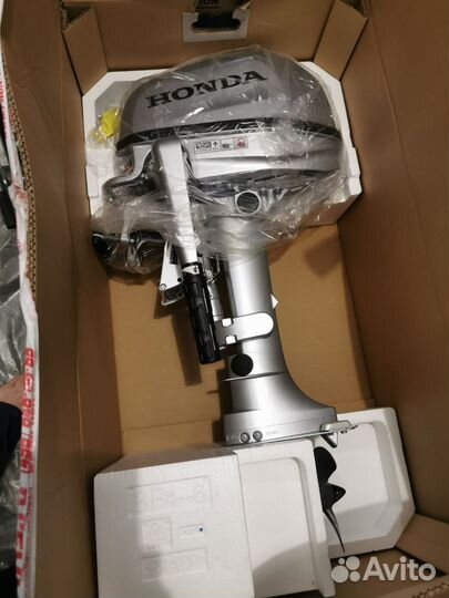 Лодочный мотор Honda BF 6 AH SHU