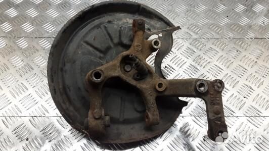 Ступица задняя левая volkswagen golf 5 (7BL20LZ01)