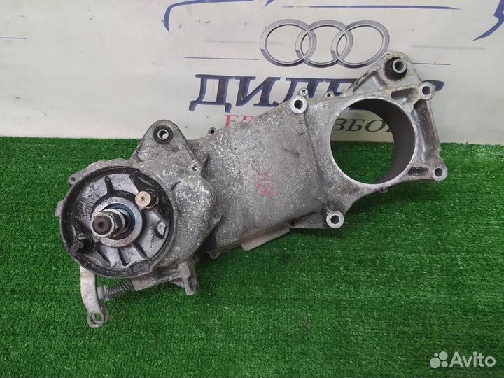 Картер двигателя(мото) Honda Crea Scoopy