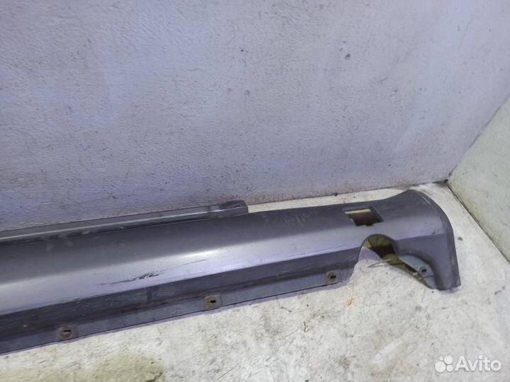 Накладка на левый порог