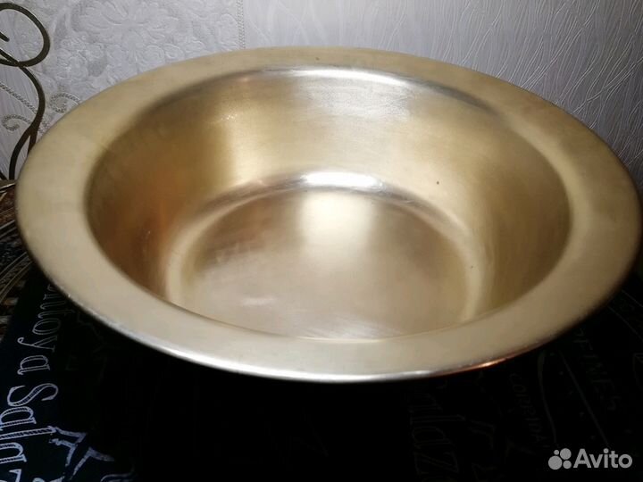 Таз медный, латунный ссср. (новый) Клеймо
