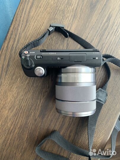 Беззеркальный цифровой аппарат Sony Alpha NEX-5