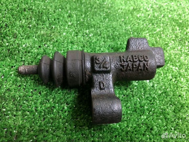 Рабочий цилиндр сцепления Nissan Almera N16 1.5