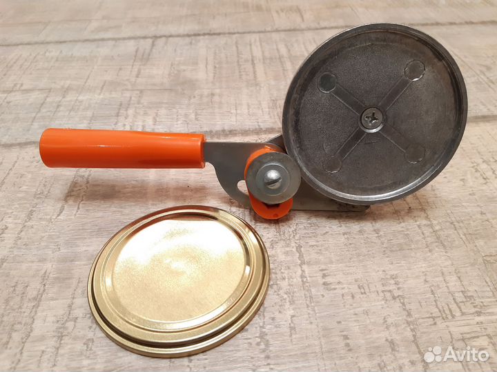 Закаточная машинка