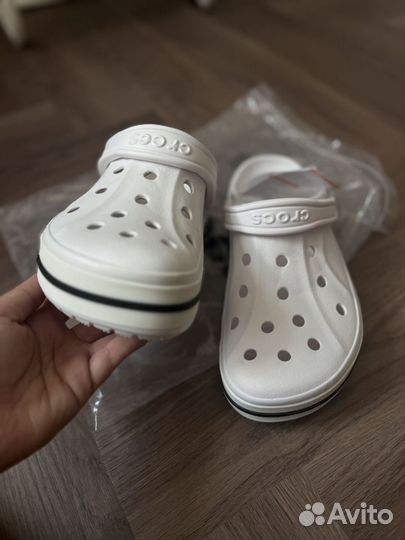 Crocs женские