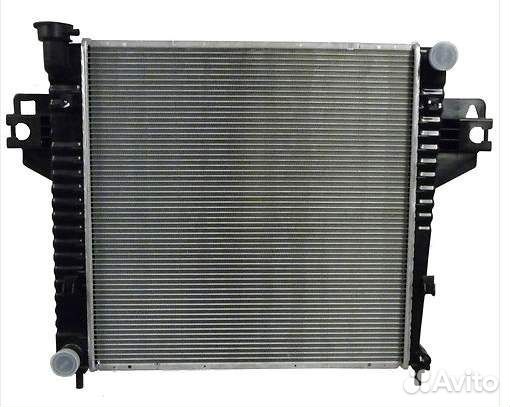 Радиатор двс Jeep Liberty 2.4 2001-2007