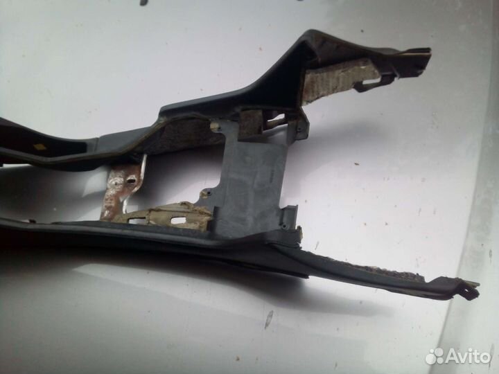 Е39 центральная консоль кожа