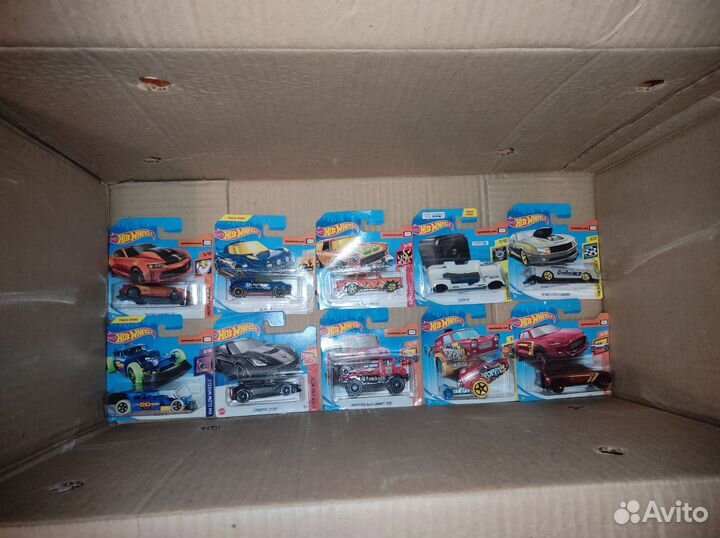 Hot wheels машинки mainline