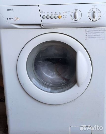 Стиральная машина на запчасти zanussi