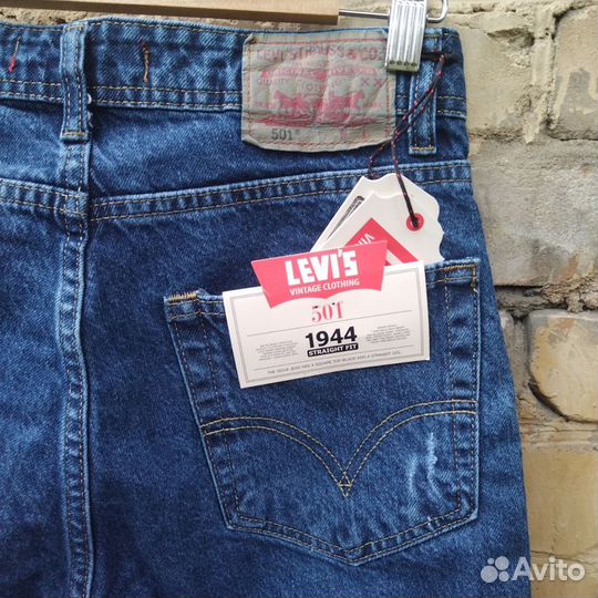 Джинсы Levi's 501