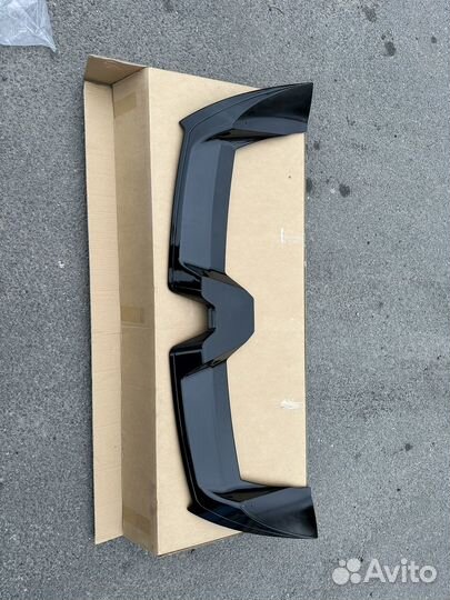 Спойлер на Lixiang Li7