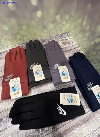 Перчатки Nike женские