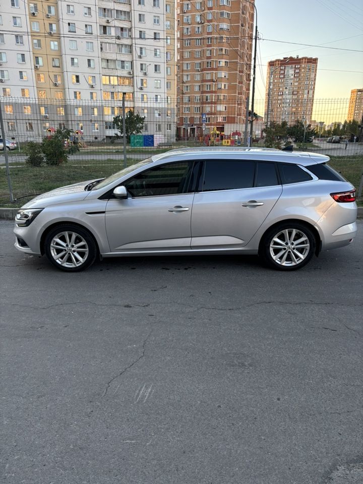 Renault Megane: фото владельца
