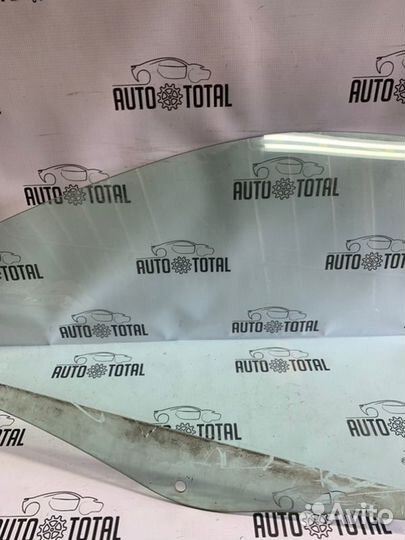 Стекло двери переднее левое Fiat Albea