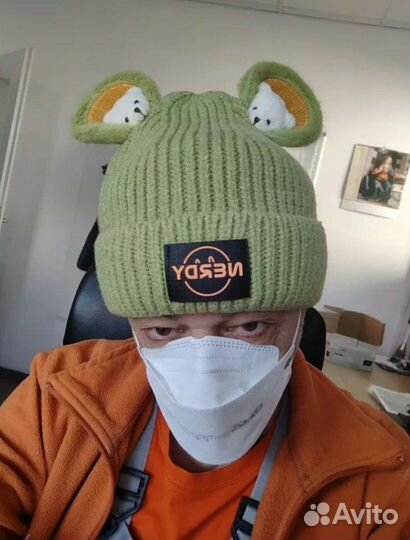 Шапка классная новая