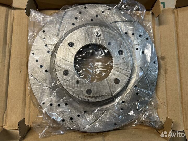 Диск тормозной передний перфорированный Паджеро 4