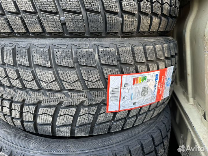 Leao Winter Defender Ice I-15 SUV 245/45 R20 99T