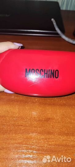 Солнечные очки женские