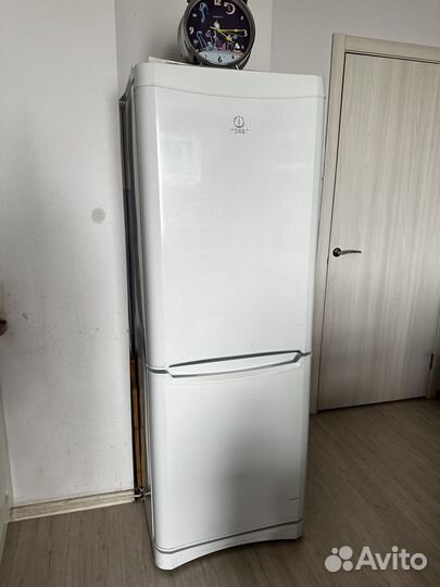 Холодильник индезит рабочий