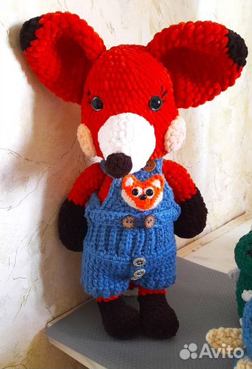 Связанные игрушки