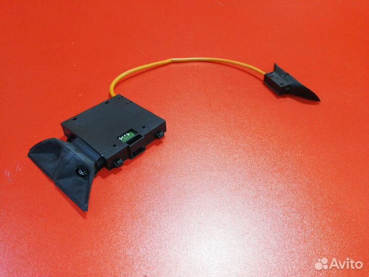 Датчик объема Land Rover Range Rover L322 508PS