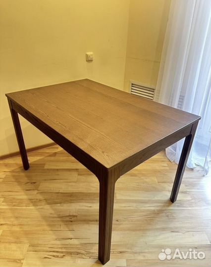 Кухонный стол
