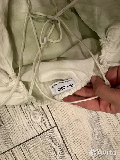 Платье bershka m