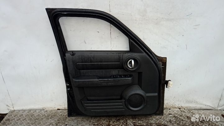 Дверь передняя левая dodge nitro 2007