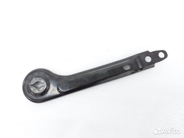 Кронштейн подрамника левый Hyundai Sonata DN G4NA