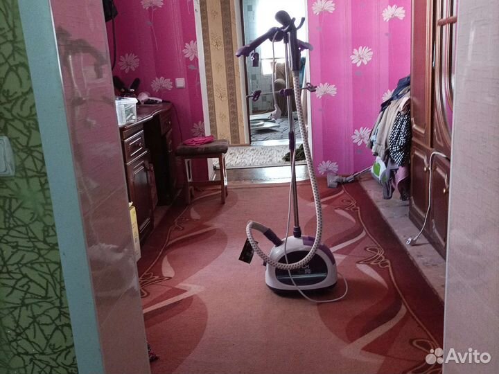 Отпариватель для одежды вертикальный
