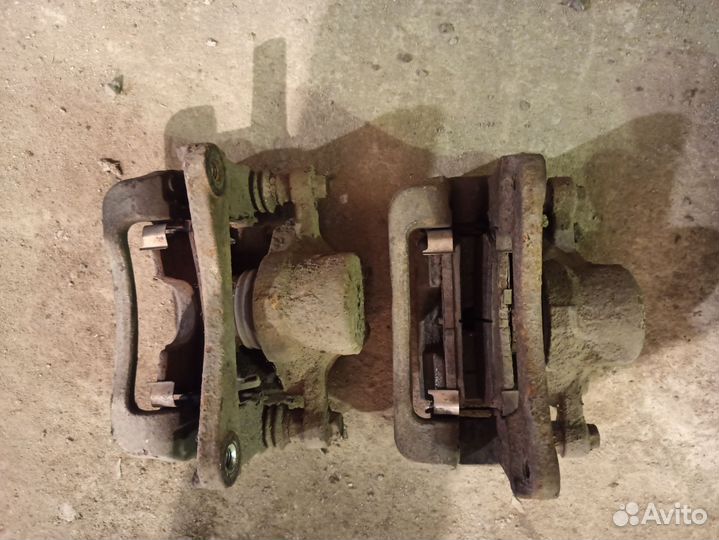 Суппорт тормозной передний, задний ix55 + пружины