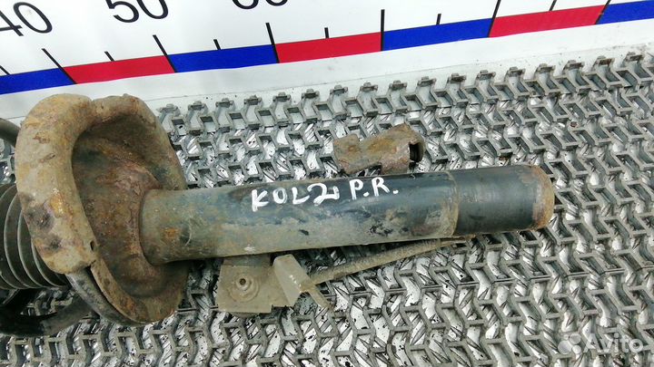 Стойка передняя Ford Kuga I (2008–2012)