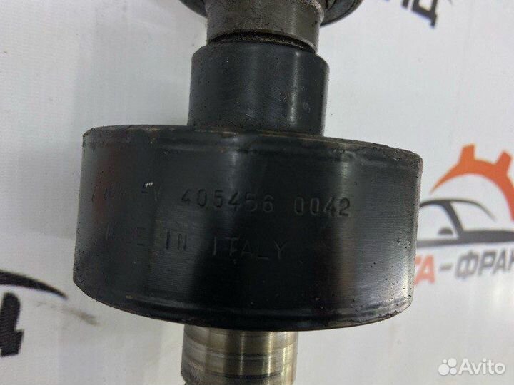 Привод передний правый Volvo S80 седан B6284T 2001