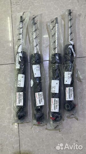 Амортизаторы задние для Тойота Камри V70