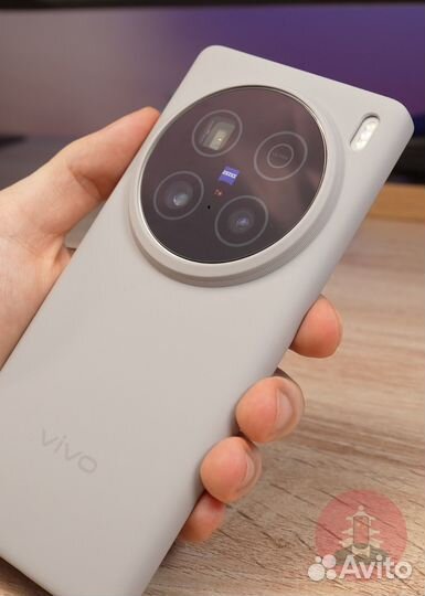 vivo X100 Ultra, 16/512 ГБ