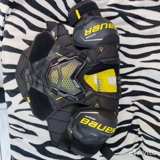 Нагрудник хоккейный bauer supreme 3S int M