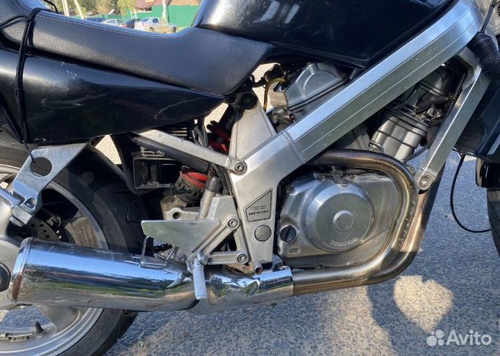 Honda bros 400