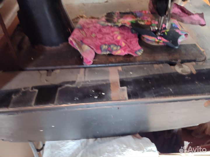 Швейная машинка