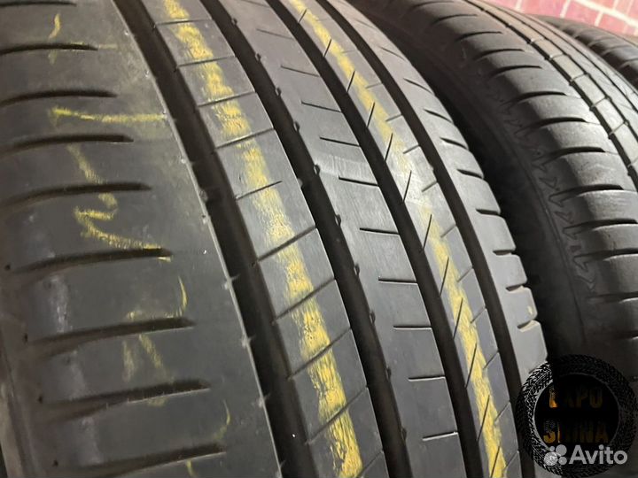 Bridgestone Alenza 001 285/45 R22 110H