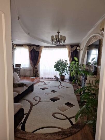 4-к. квартира, 111,8 м², 10/10 эт.