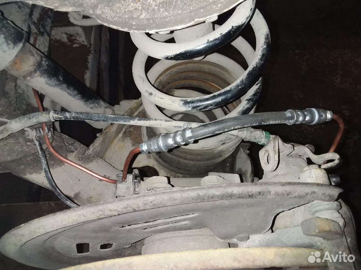 Тормозная трубка Рено кангу 2