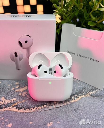 Apple AirPods 4 Luxe