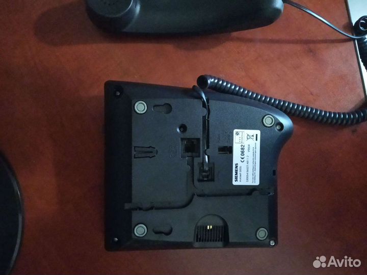 Телефон стационарный