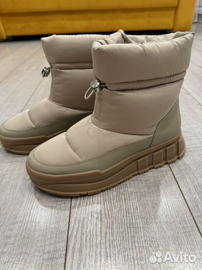 Дутики женские tendance