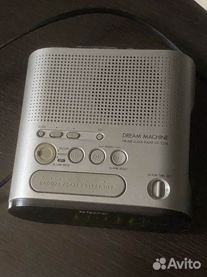 Радиобудильник sony dream machine